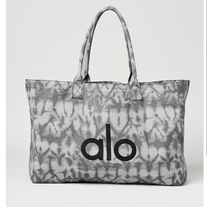 ALO Yoga Gray Tote Bag
